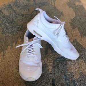 Nike Women’s Air Max - White